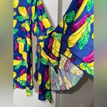 Entro NWT  Vibrant Shirt - small Photo 3