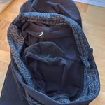 Athleta  Reflective Gray Print Waistband Capri Legging, S Photo 6