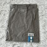 Eddie Bauer  Men’s short sleeve Basic Tee in heather gray size Large Photo 1