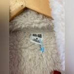 H&M Uniqlo Cream Fleece Zip-Up Jacket. Size-Medium Photo 3