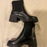 NWT Red Top Womens Black Leather Chelsea Boots lug sole ankle Chunky Size 8 NEW Photo 4