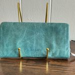 Rare NWOT Modern Green Zip Around Distressed Leather Hobo International Wallet Yellow Photo 0