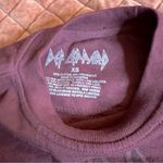 Def Leppard Maroon Sweatshirt Purple Size XS Photo 2