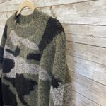 AQUA Brand Womens S Sweater Long Sleeve Camo Boxy Green Camo Stretch Outdoor Photo 2