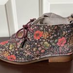 Hush Puppies Cyra Catelyn Black Multi Floral Suede Chukka Boots size 6.5 Photo 1