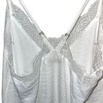 Bishop and Young Womens Lace Trim V-Neck Sleeveless Camisole Tank Top Cream Small Photo 3