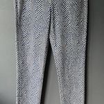 J. McLaughlin Women's Blue and Ivory Patterened Jeans Size 4 Photo 0