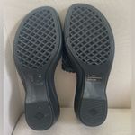 Aerosoles Women’s Black Wedge Sandal Size 7 Neutral Comfort Staple Wardrobe Photo 4