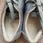 Lola Cruz Wink Sneakers Photo 5