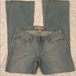 Aeropostale  size 3/4 short Photo 1