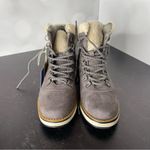 White Mountain Cozy Bootie Women’s Light Gray Pebble Grain Fabric Sz 8.5 Photo 2