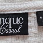 Onque Casuals Sweater Jacket Women’s Small Zip Photo 4