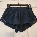 Lululemon hotty hot shorts Photo 3