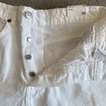 ZARA  Women’s Hi-Rise Jean Shorts - Size: 6 (USA), Color: White Photo 3