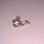 None 💙 Vintage Happy Whale Brooch Photo 0