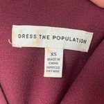 Dress the Population Lyla Midi Dress Women’s Size XS Burgundy Sheath V-Neck Photo 9