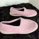 Acorn dusty pink fuzzy slip on slippers 8 9 Photo 0