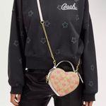 Coach Nwt Heart Crossbody In Signature Canvas With Heart Print 2024 Valentines Photo 5