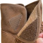 Crocs NWT Leather Lodgepoint Booties Hazlenut Size 7 Photo 3