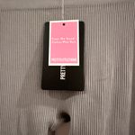 Pretty Little Thing Leggings Photo 1