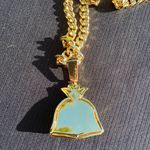 Gold Chain Cuban 24in 8mm And Icy Money Bag Pendant Set Photo 1