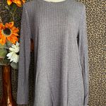 Doe & Rae ✅3/$30✅ NWT  Charcoal Long Sleeve Hi-Low Lattice Back Top | LARGE | Photo 0