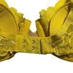 Victoria's Secret  Very Sexy Lace Push Up Bra without Padding Size 36B Photo 2