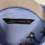 ZARA  Woman Blue Striped Embroidered Floral Button Down Shirt Size S Photo 5
