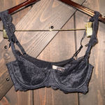 Eve's Temptation NEW Black Lace Bra 32B Underwire‎ Size undefined Photo 0