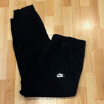 Nike  sweatpants  Photo 0