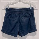 Athleta Cabo Linen Shorts Solid Navy Blue Chambray Size 4 Relaxed Fit High Rise Photo 2