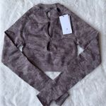 Gymshark NWT  Camo Seamless Long Sleeve Crop Top Photo 4