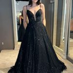 Sherri Hill Prom Dress Photo 0