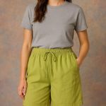 Neiman Marcus VTG 90s  Womens Silk Shorts Size M‎ Green Coastal Chic Old Money Photo 0