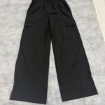 Old Navy Activewear Cargo Wide Legs Photo 0