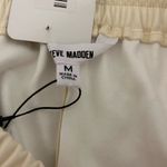Steve Madden NWT Fonda Shorts Size Medium Photo 5