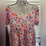 SheIn Floral Print Puff Sleeve Top Photo 3