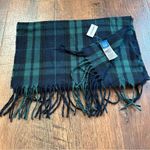Old Navy  flannel scarf, NWT Photo 2