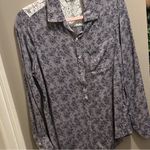 About A Girl Floral Lace Back Shirt medium Photo 0