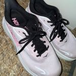 Hoka  Shoes Photo 0