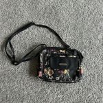MultiSac Beautiful Black Floral Print Multi Sac Crossbody Purse Bag So Many Pockets! Photo 1