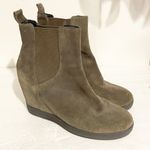 Eileen Fisher Eileen‎ Fisher Size 8 Booties Suede Ankle Boots Gray Wedge Heel Photo 2