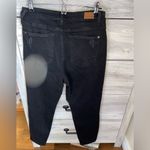 Judy Blue  boyfriend fit jeans Photo 2