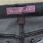 Gloria Vanderbilt  Jeans Womens 6 Short Straight Leg Amanda Pockets Blue Denim Photo 3