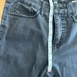 Seven7  EUC Black washed skinny Jegging style jeans distressed knees sz 10 Photo 5