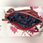 Burberry  burgundy shoulder bag Photo 3