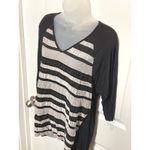 Dana Buchman Womens Black Striped V Neck 3/4 Sleeve Top Shirt Large Blouse Work Photo 7