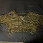 Forever 21  Green/Black Crop Top | Medium | Casual & Chic Photo 1