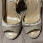 Caparros  formal heels Size 10B B33 Photo 5