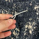 Old Navy Extra High-Waisted Dolphin-Hem Run Shorts 2.5-inch inseam 2X Photo 2